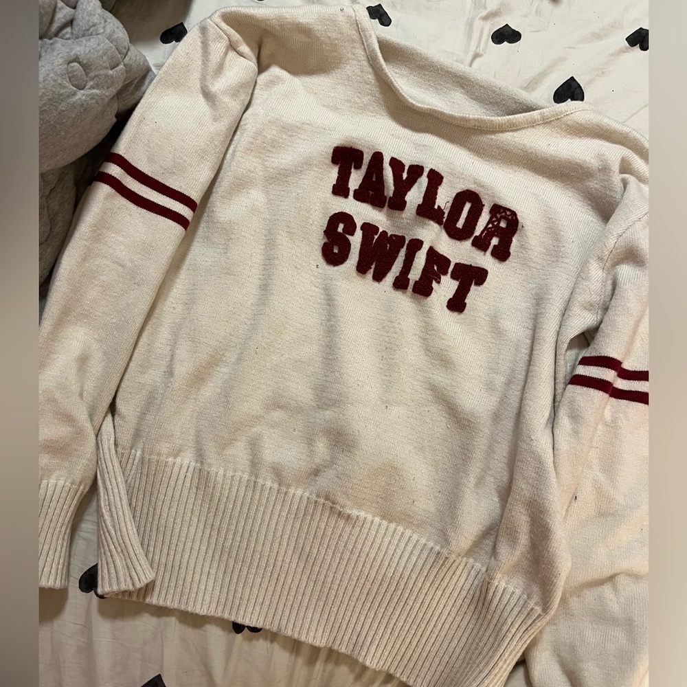 Taylor Swift Knit Pullover Crewneck Varsity Sweater